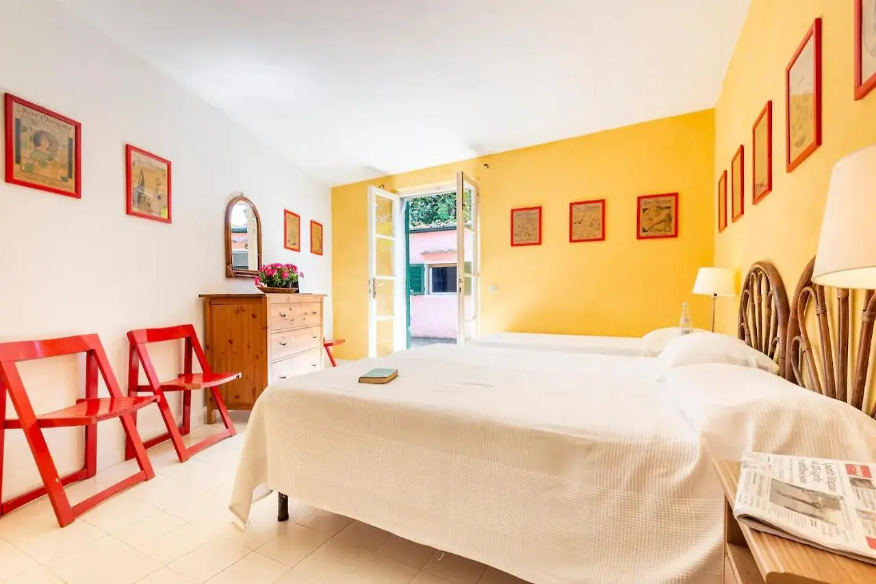 Villa The Old Mill With Private Garden And Torrent à Portoferraio
